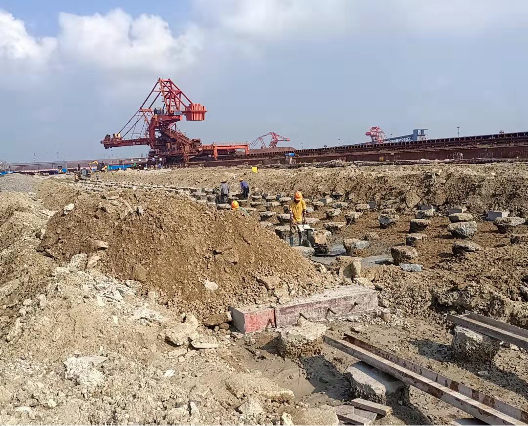 国庆图片2.jpg 国庆图片2.jpg